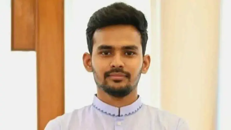 রাতে দক্ষিণ কোরিয়া যাচ্ছেন এনসিপির মুখপাত্র আসিফ মাহমুদ