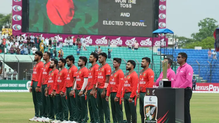 সিরিজ জয়ের লক্ষ্যে ব্যাটিংয়ে বাংলাদেশ, একাদশে সাইফউদ্দিন