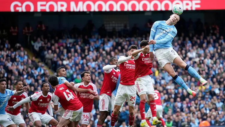 লিগ শেষে আর্সেনাল-ম্যানসিটির পয়েন্ট সমান থাকলে কে হবে চ্যাম্পিয়ন?