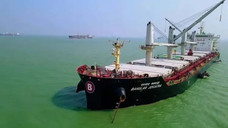 এবারও হরমুজ প্রণালি পার হওয়ার অনুমতি পায়নি ‘বাংলার জয়যাত্রা’