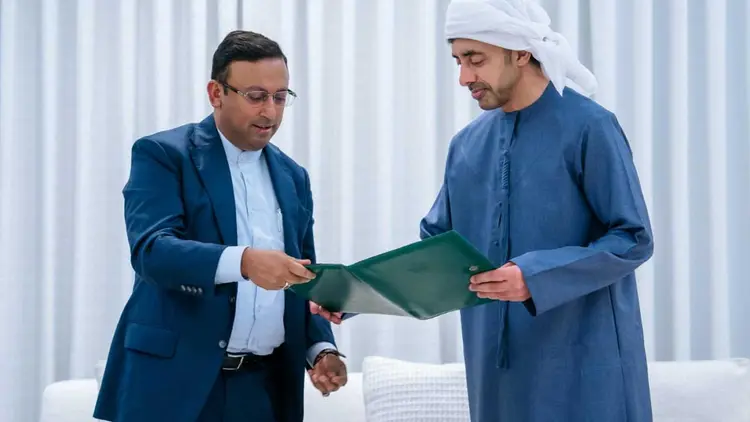 আমিরাতের প্রেসিডেন্টকে বাংলাদেশ সফরের আমন্ত্রণ