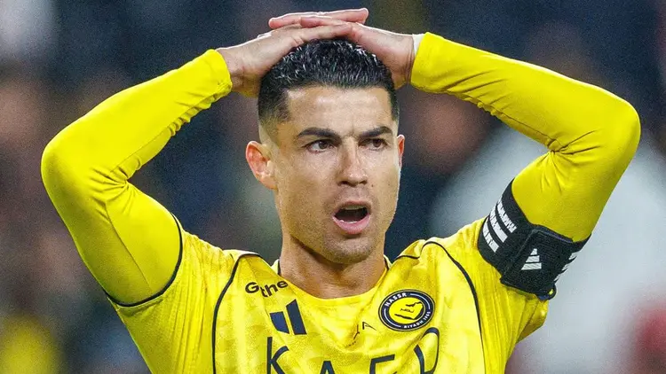 ৯৬৭ নাকি ৯৬১– রোনালদোর গোলসংখ্যা নিয়ে কেন বিভ্রান্তি!