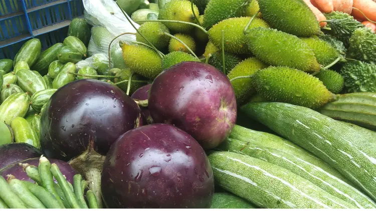 চড়া সবজির বাজার, বেশিরভাগের দাম ১০০ টাকার বেশি